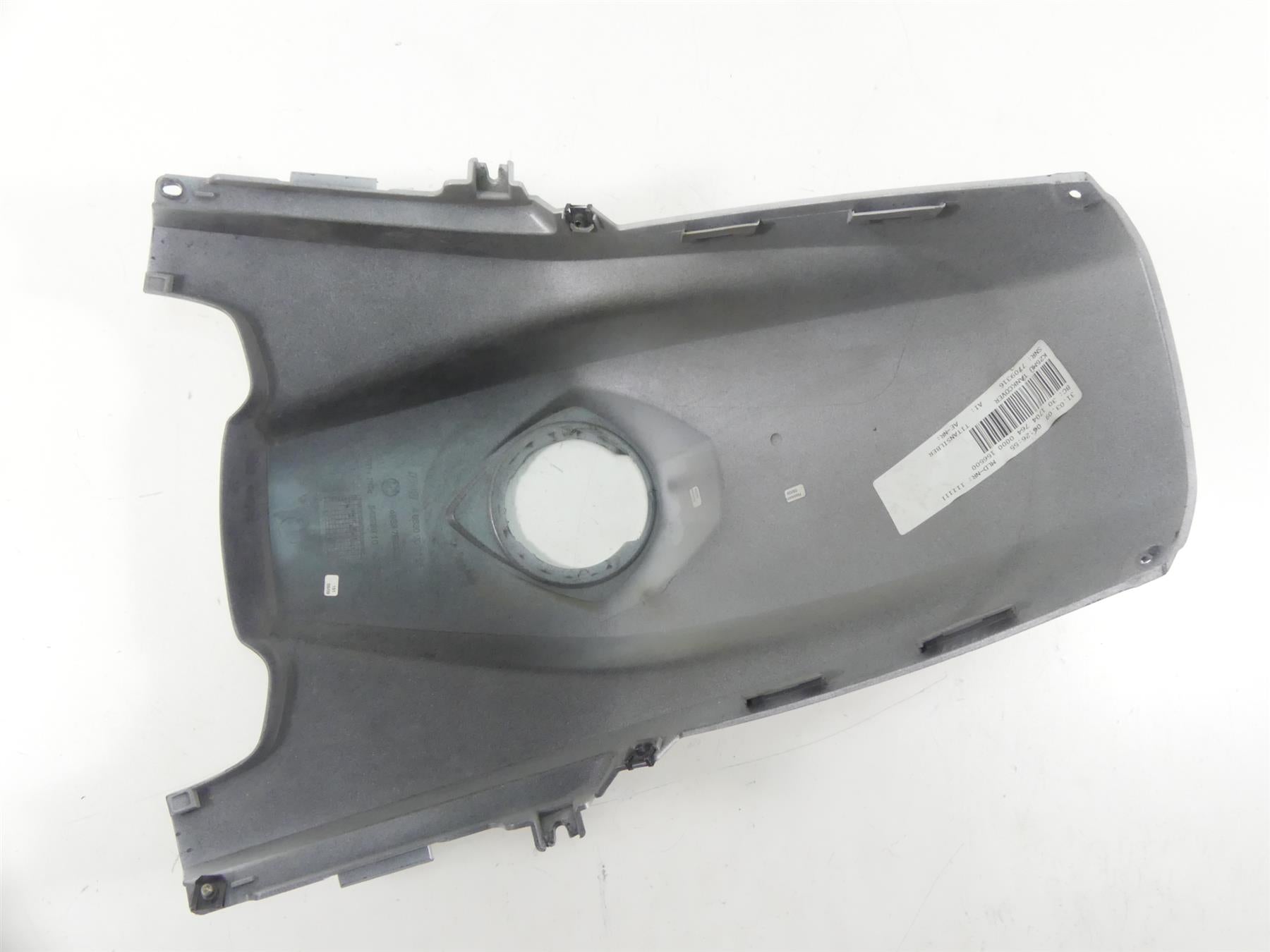2009 BMW R1200GS K25 Fuel Gas Petrol Tank Center Cover Fairing -Nice 46637693425 {{ shop.shopifyCountryName }} - Mototech271