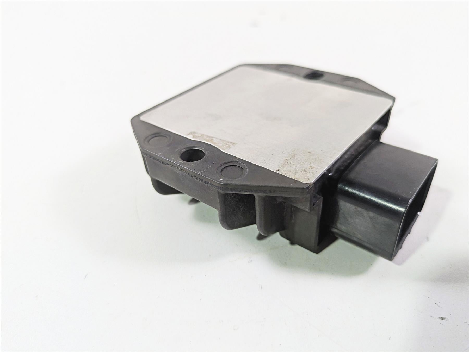 2017 KTM 1290 Super Duke GT Rectifier Voltage Regulator FH022AA 60311034000 {{ shop.shopifyCountryName }} - Mototech271