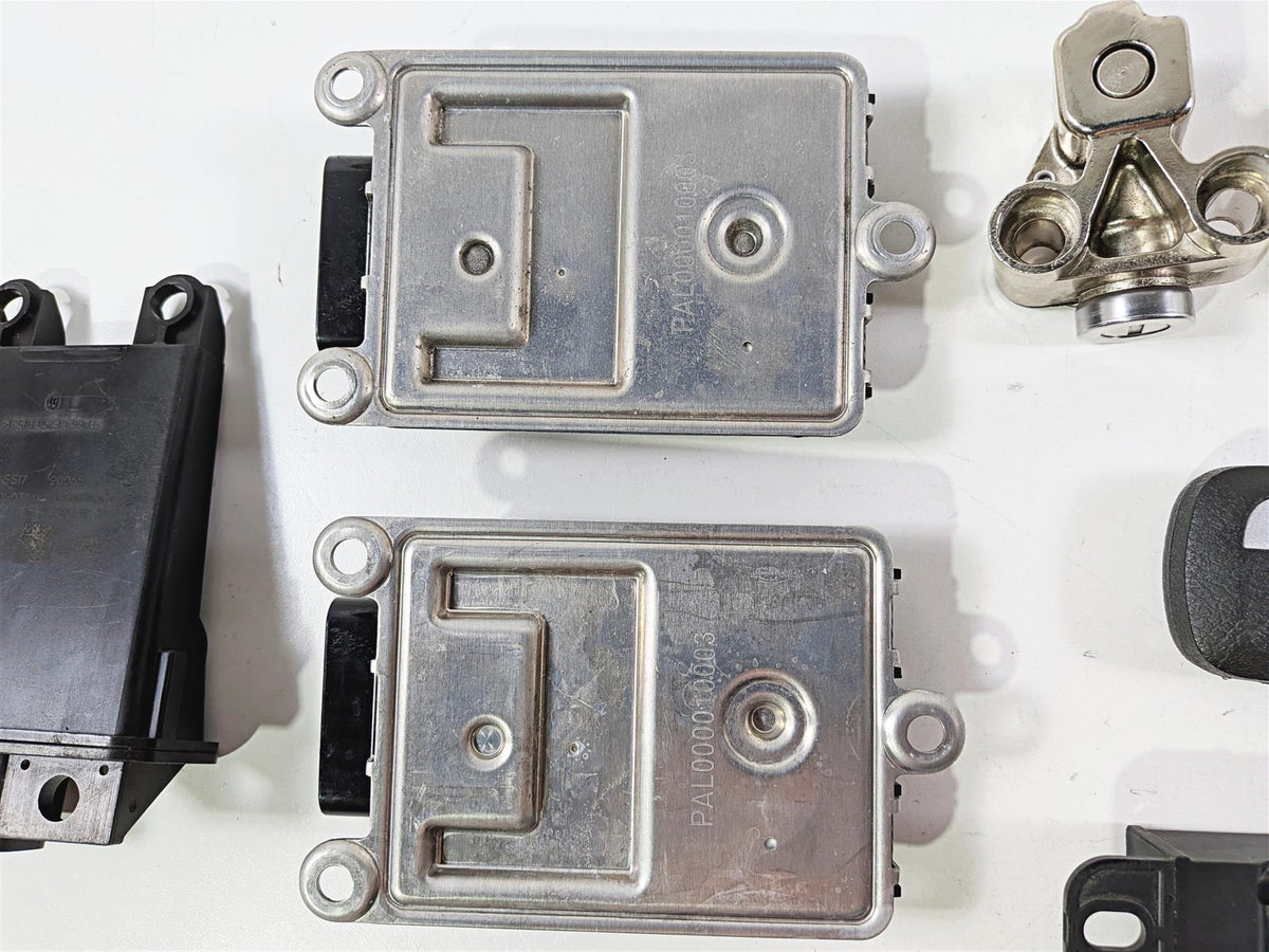 2020 Indian Challenger Limited Control Module Key Fob Set 4019281H 4017768-Mototech271