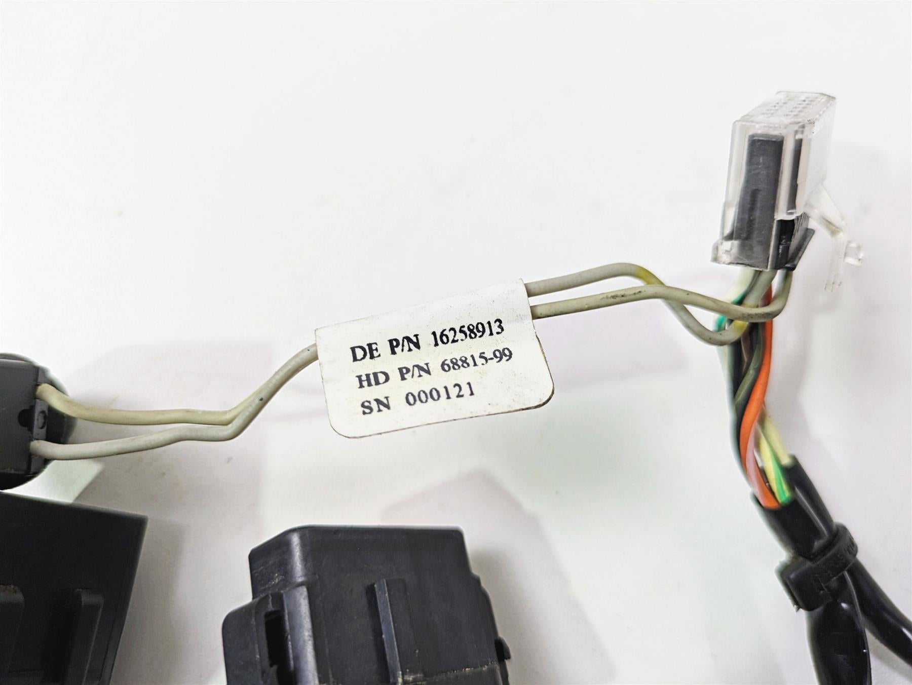 1999 Harley Dyna FXDL Low Rider Speedometer Tacho Gauge Wiring Harness 68815-99 {{ shop.shopifyCountryName }} - Mototech271