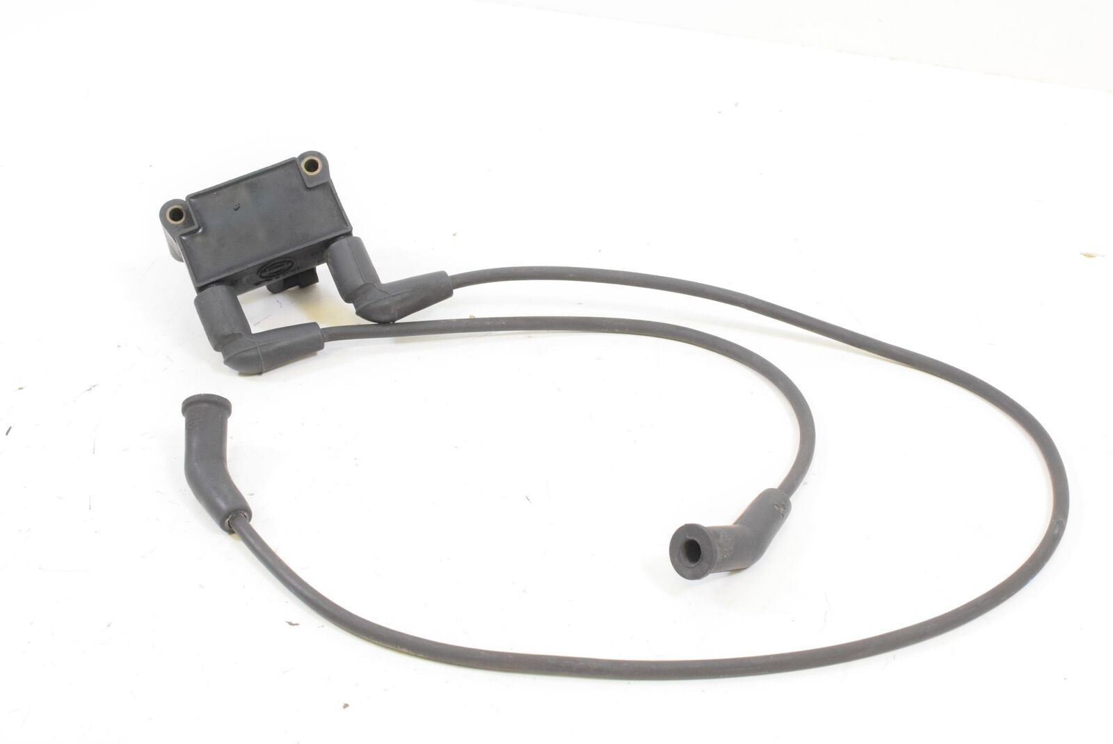 2012 Harley Touring FLHTK Electra Glide Ignition Coil & Wires 31696-07A {{ shop.shopifyCountryName }} - Mototech271