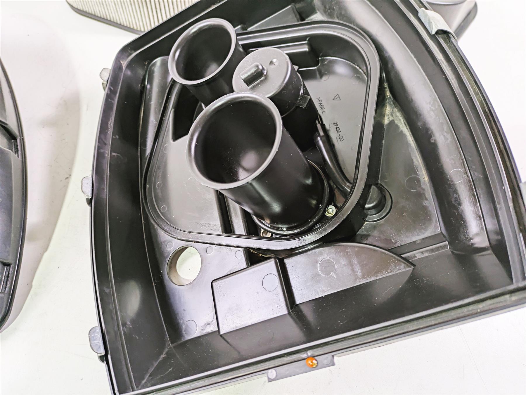2013 Harley VRSCF Muscle Rod Air Cleaner Breather Filter Box - Read 29435-05A {{ shop.shopifyCountryName }} - Mototech271