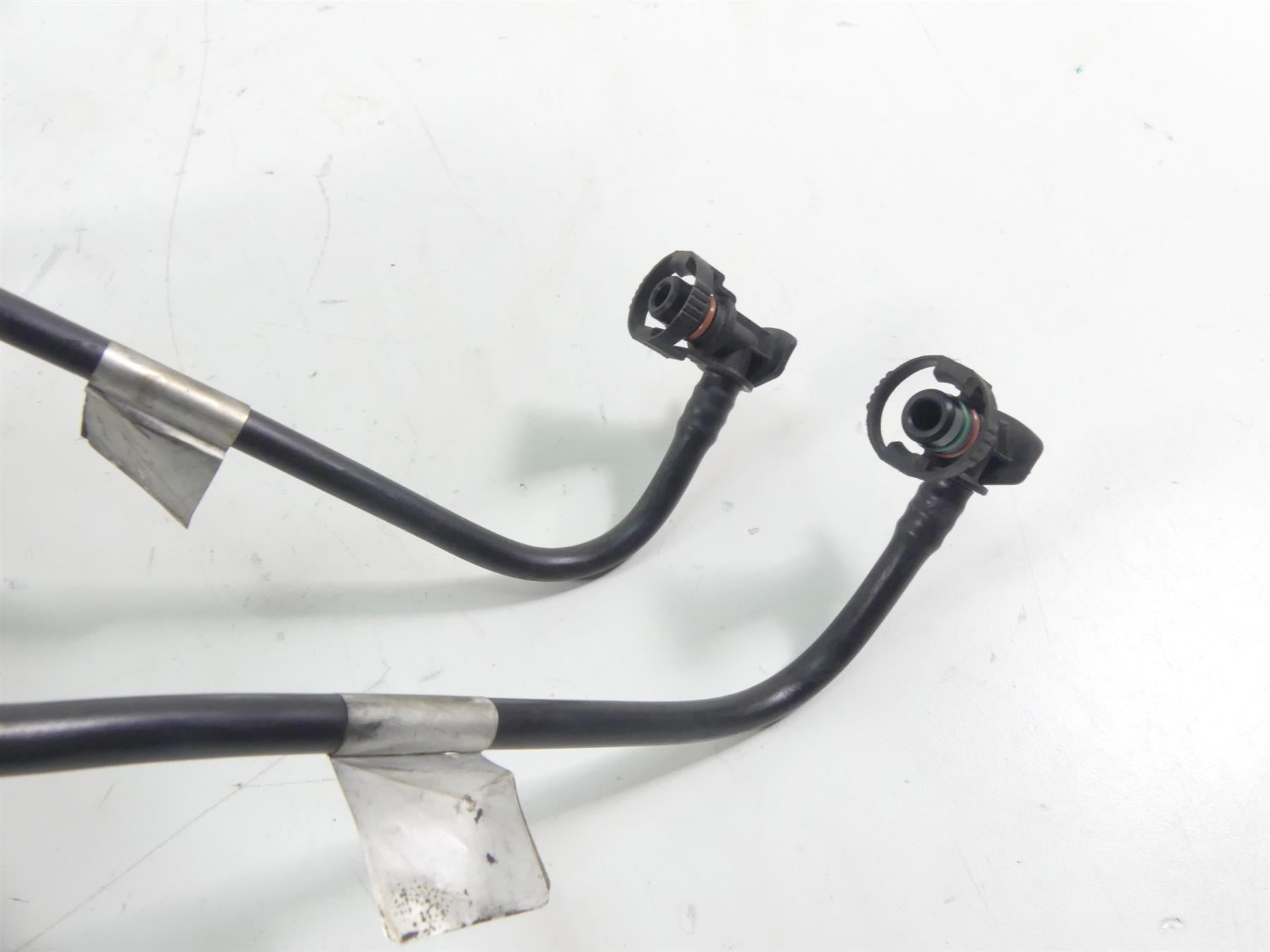 2011 Ducati Hypermotard 1100 SP Throttle Body Fuel Injection 28240851A {{ shop.shopifyCountryName }} - Mototech271
