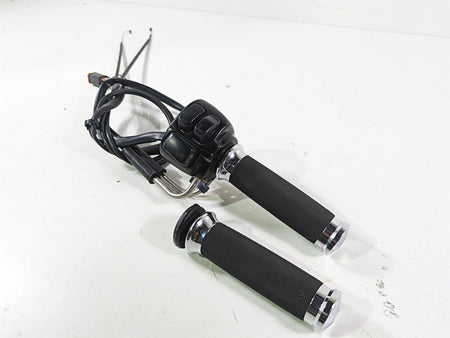 2003 Harley FLSTC Softail Heritage 100th Right Hand Control Switch 71684-06A {{ shop.shopifyCountryName }} - Mototech271
