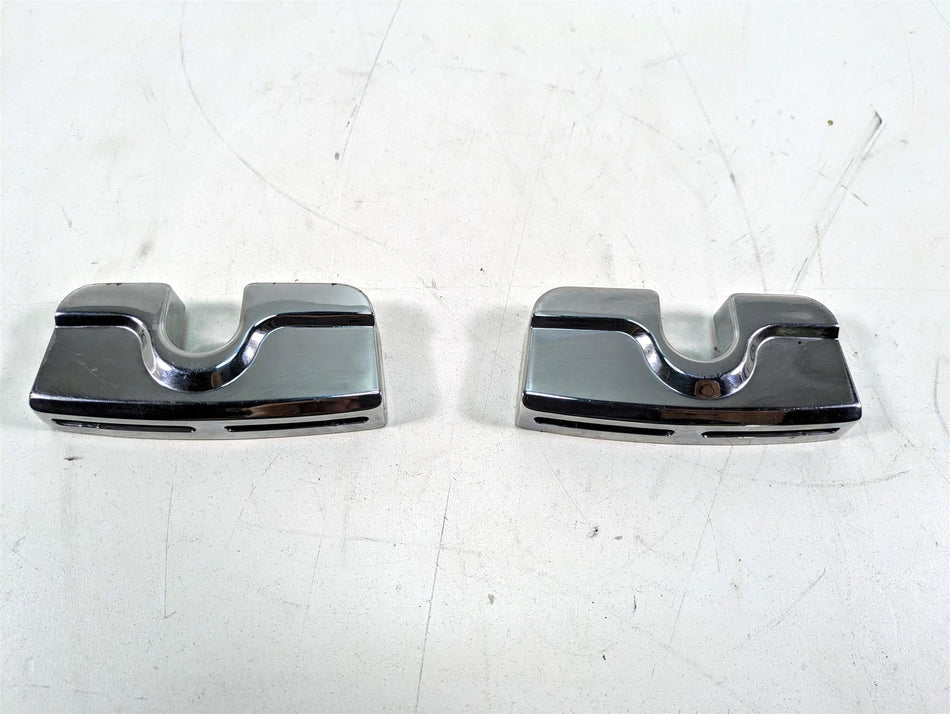 2000 Harley Dyna FXDL Low Rider Kuryakyn Scorpion Chrome Sparkplug Cover Set for Big Twins K8323 {{ shop.shopifyCountryName }} - Mototech271