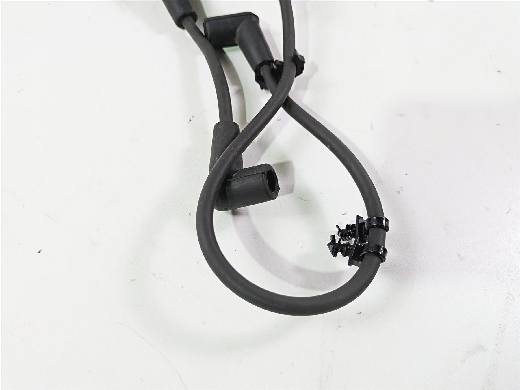 2015 Harley FXDF Dyna Fat Bob Ignition Coil Wires Plugs Set 31696-07A {{ shop.shopifyCountryName }} - Mototech271