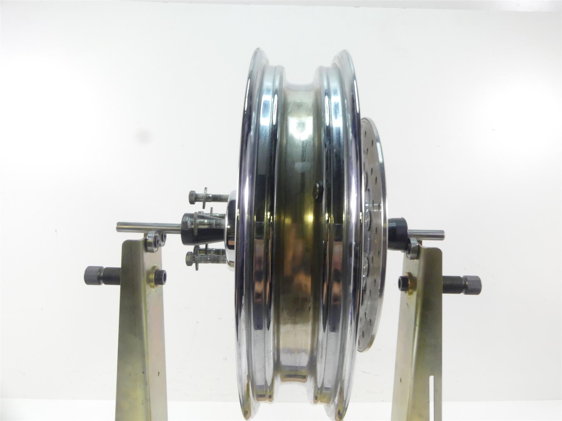 2004 Harley FLHTC SE CVO Electra Glide Rear Wheel Rim 16x3 43482-04 {{ shop.shopifyCountryName }} - Mototech271