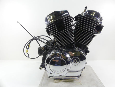2003 Honda VT1100 C2 Shadow Sabre Running Engine Motor 4K - Video 11100-MBC-000 {{ shop.shopifyCountryName }} - Mototech271
