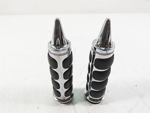 2011 Harley Touring FLTRU Road Glide Aftermarket Spike Hand Grip Set | Mototech271