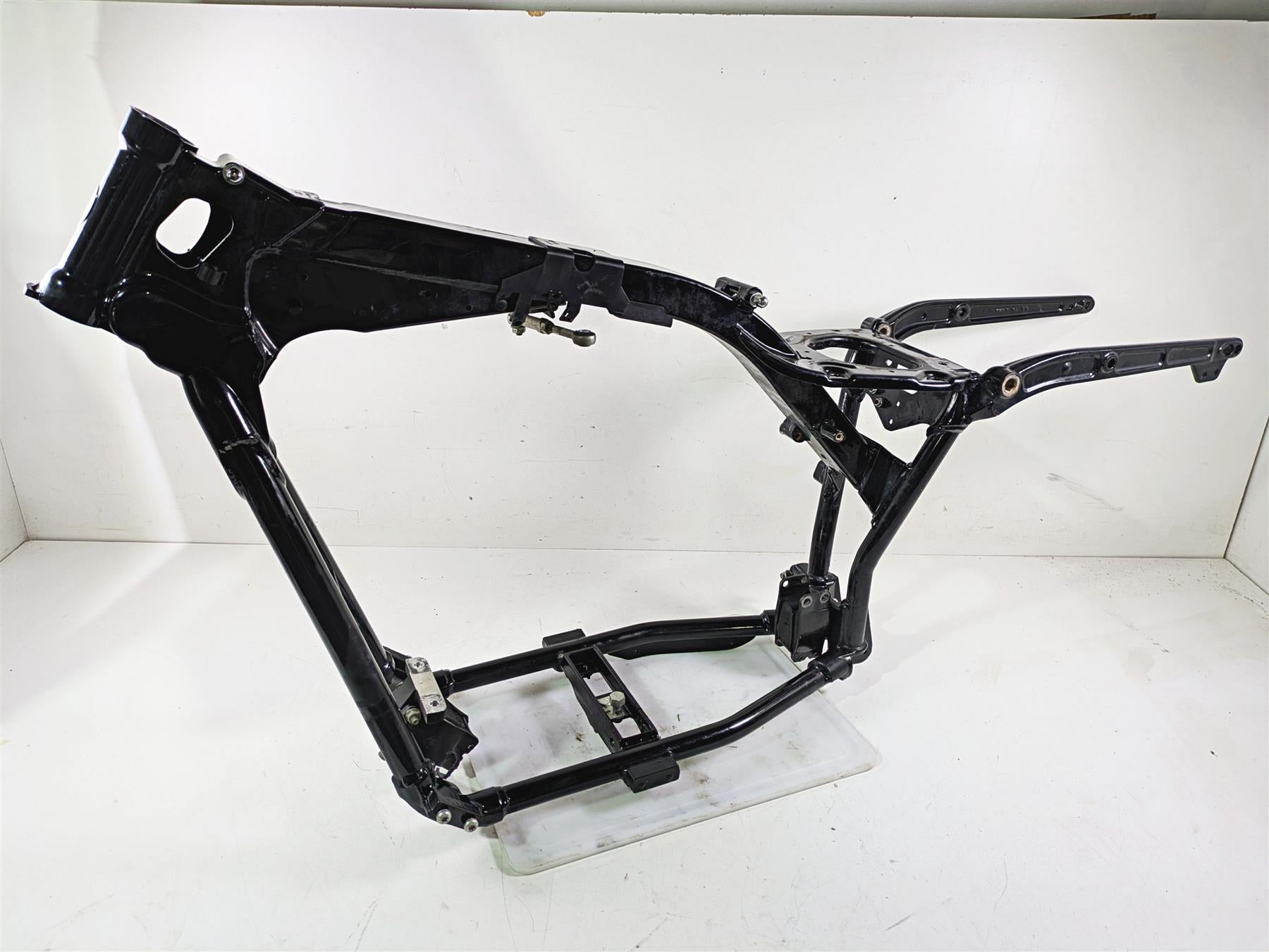 2016 Harley FXDWG Dyna Wide Glide Straight Main Frame Chassis 34dgr 47748-10A {{ shop.shopifyCountryName }} - Mototech271