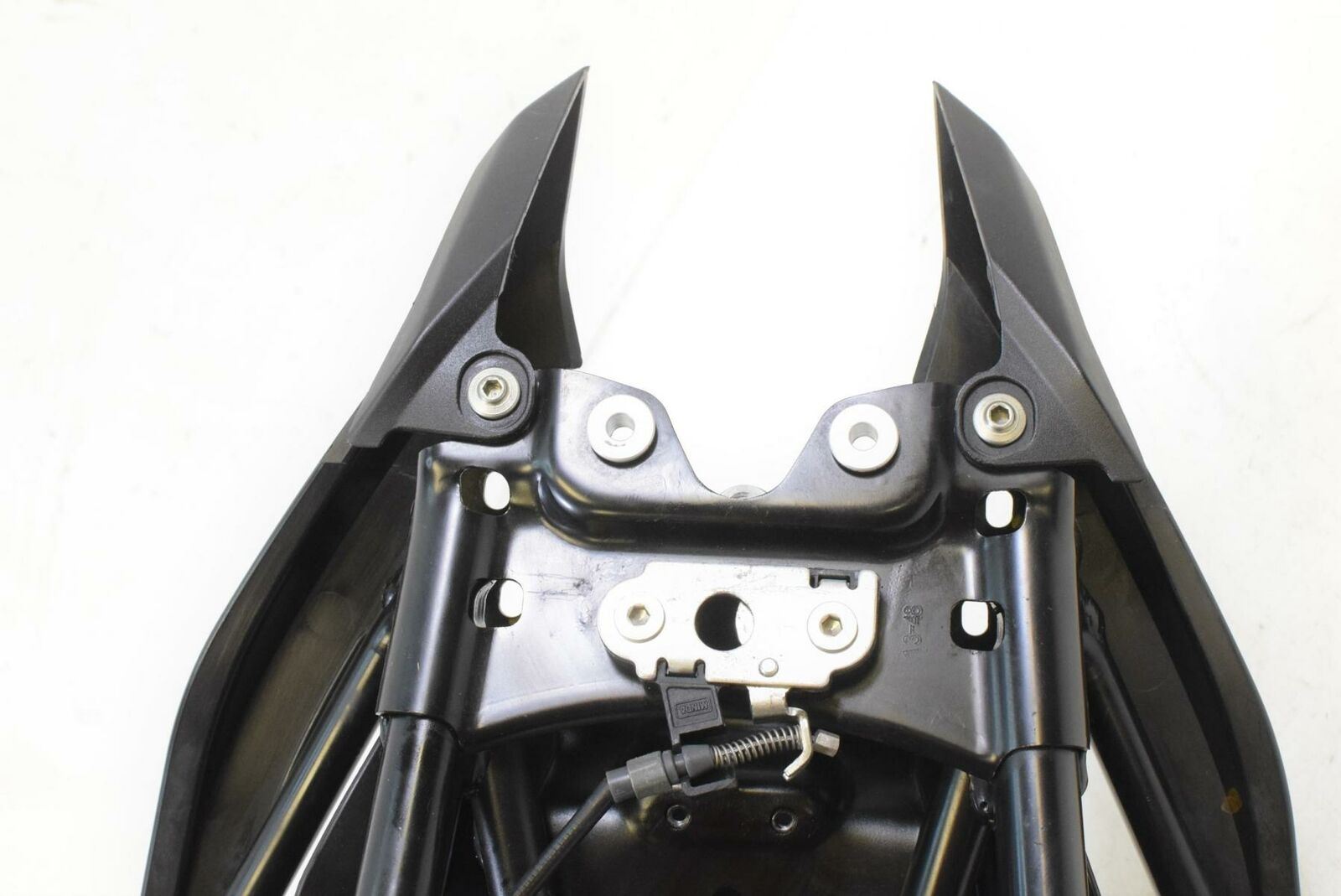 2015 MV Agusta B3 Brutale 800 Subframe Sub Frame & Inner Fender 8B00B2688 {{ shop.shopifyCountryName }} - Mototech271