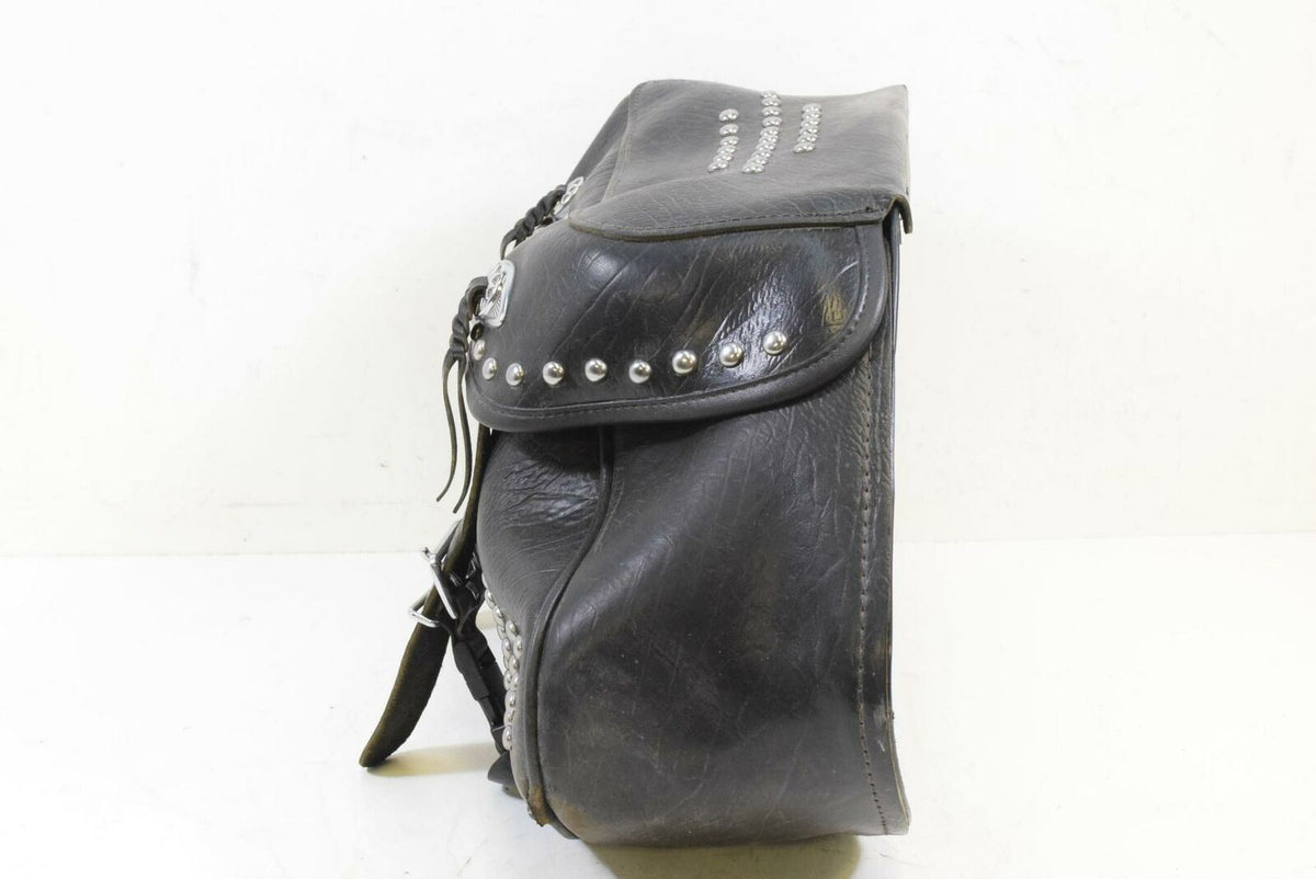 2011 Harley Softail FLSTC Heritage Classic Left Saddlebag & Mount 90476-09 {{ shop.shopifyCountryName }} - Mototech271