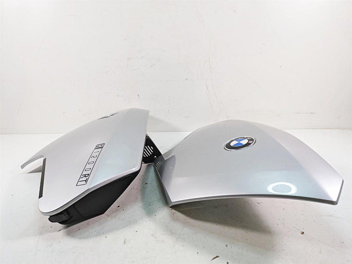 2007 BMW R1200RT K26 Upper Side Emblem Panel Set 46637682941 46637682942 {{ shop.shopifyCountryName }} - Mototech271