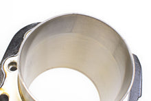 Load image into Gallery viewer, 09 BMW R1200RT R1200 RT K26 Left Cylinder Jug Barrel NICE 11117673527
