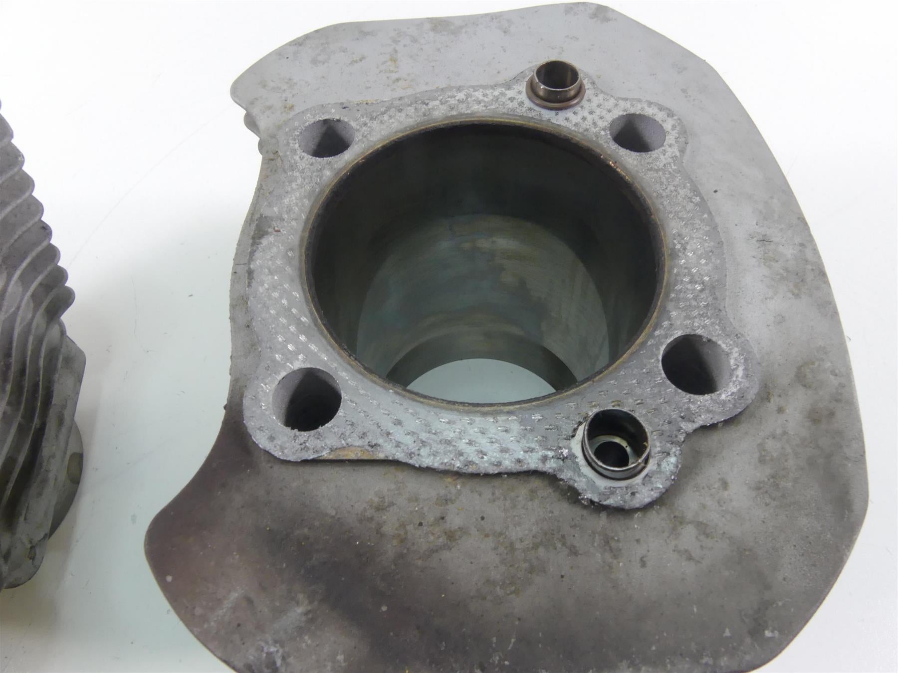 2007 Buell XB12 SS Lightning Cylinder Jug Barrel Piston Set 16466-04 {{ shop.shopifyCountryName }} - Mototech271
