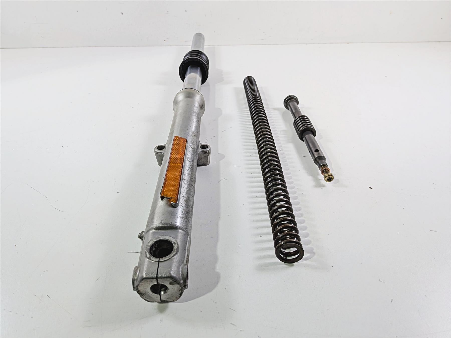 2002 Harley Davidson XLH883 Sportster Right Front Fork - For Parts 45900-00 {{ shop.shopifyCountryName }} - Mototech271
