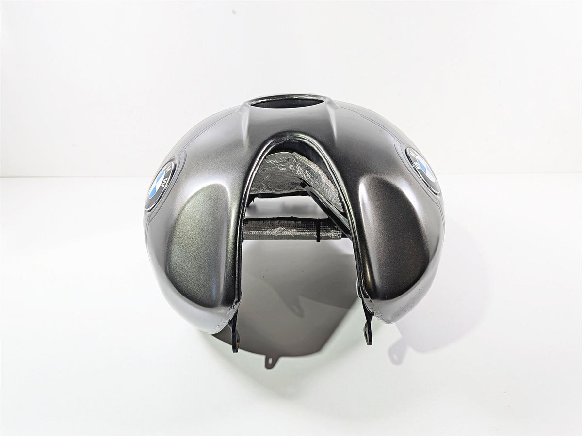 2023 BMW R nineT Scrambler K23 Fuel Gas Petrol Tank Manhattan Metal 16118102317 {{ shop.shopifyCountryName }} - Mototech271