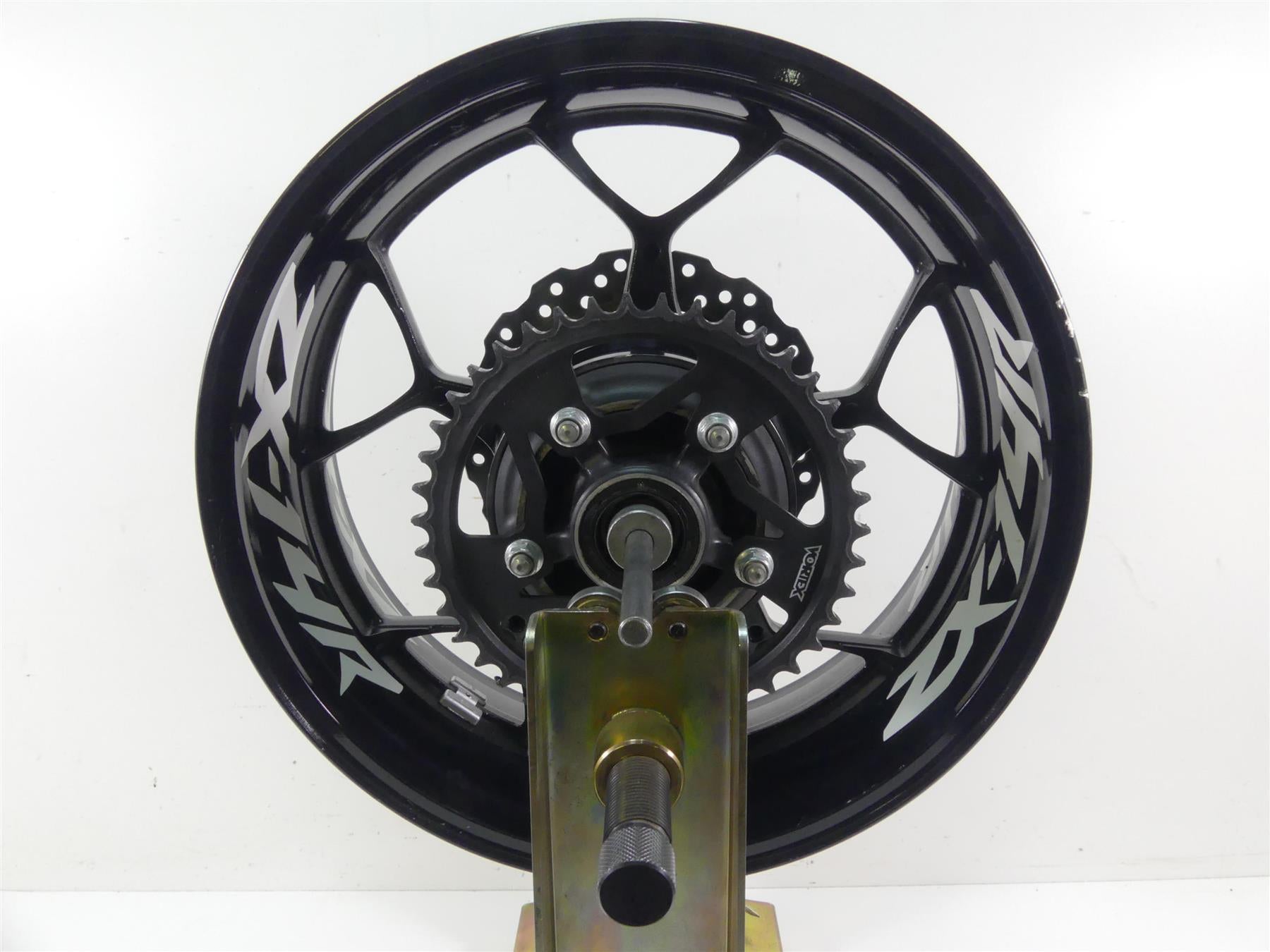 2012 Kawasaki ZX1400 ZX14R Ninja Straight 17x6 Rear Wheel Rim 41073-0574-18F | Mototech271
