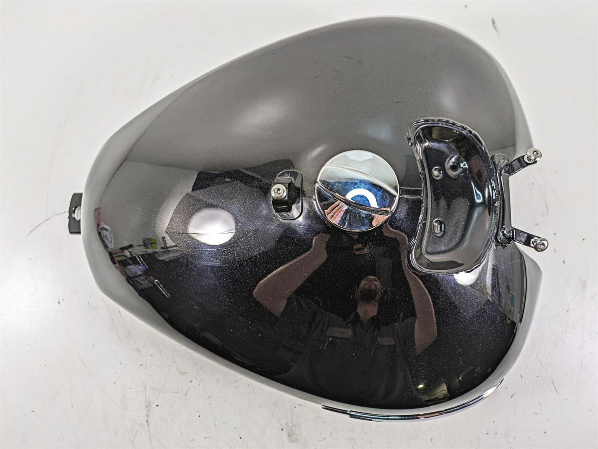 2011 Triumph America Fuel Gas Petrol Tank Reservoir - No Dents T2402232 {{ shop.shopifyCountryName }} - Mototech271