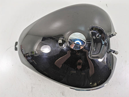 2011 Triumph America Fuel Gas Petrol Tank Reservoir - No Dents T2402232 {{ shop.shopifyCountryName }} - Mototech271