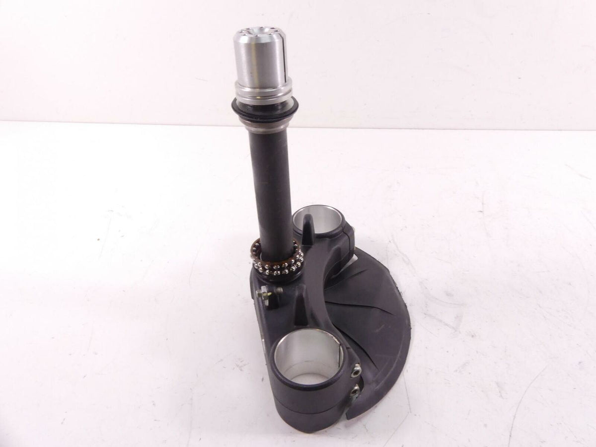 2019 Ducati Supersport 939 S Lower Triple Tree Steering Yoke 58mm 34220991AB {{ shop.shopifyCountryName }} - Mototech271