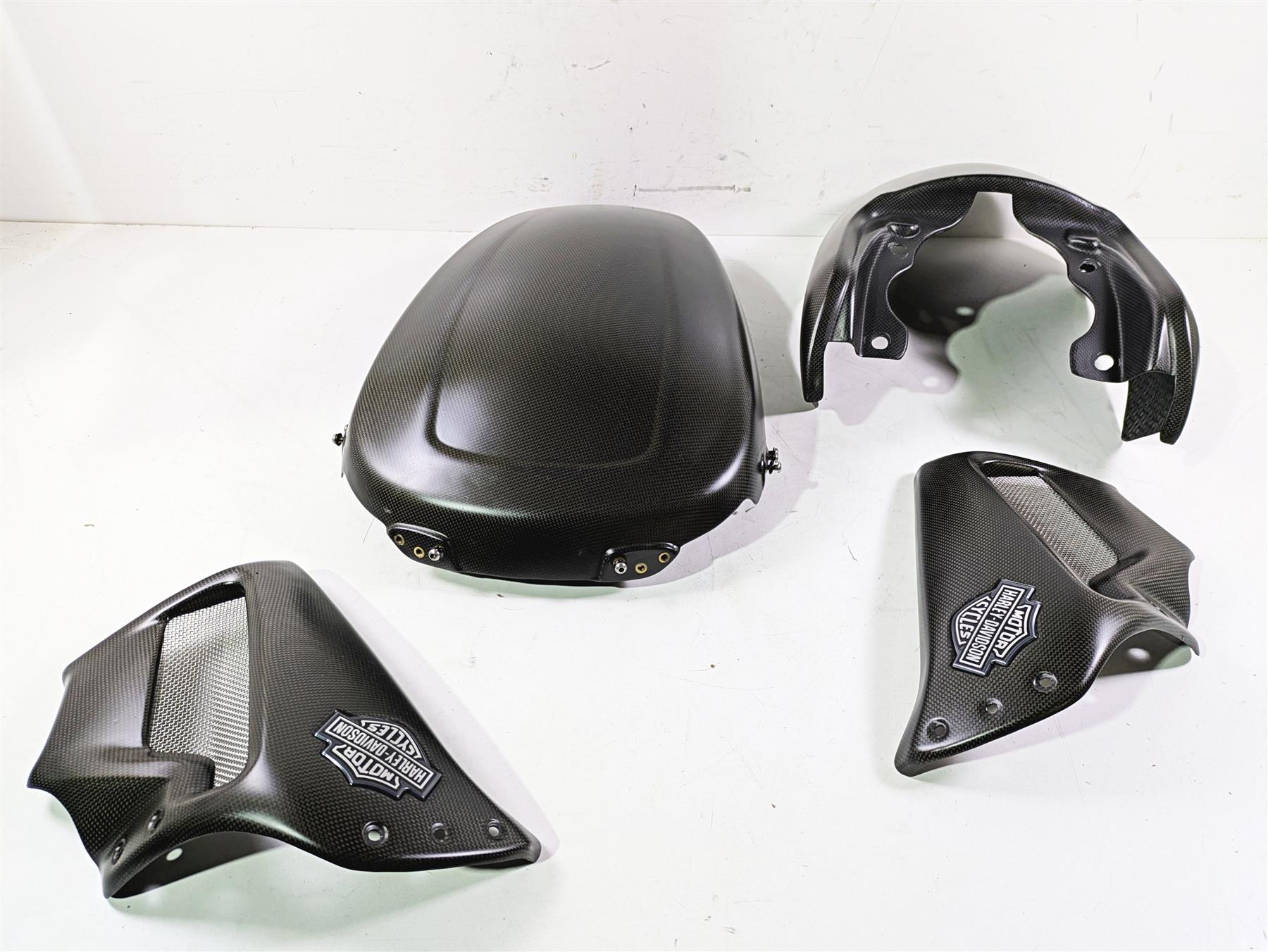 2010 Harley VRSCF Muscle Rod Bestem Carbon Fiber Tank Side Rear Fender Covers {{ shop.shopifyCountryName }} - Mototech271