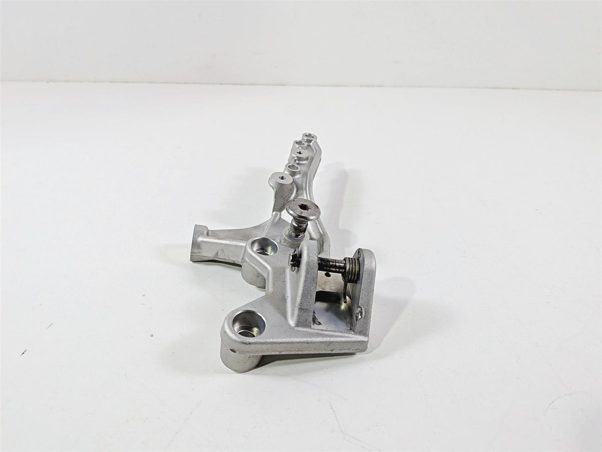 2022 Triumph Tiger 900 GT Pro Right Front Foot Peg Mount T2082358 {{ shop.shopifyCountryName }} - Mototech271