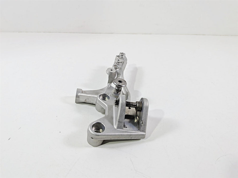 2022 Triumph Tiger 900 GT Pro Right Front Foot Peg Mount T2082358 {{ shop.shopifyCountryName }} - Mototech271