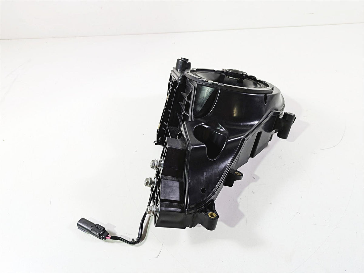 2017 Harley Touring FLHTKSE CVO E-Glide Right Front Speaker & Housing 57000175 {{ shop.shopifyCountryName }} - Mototech271