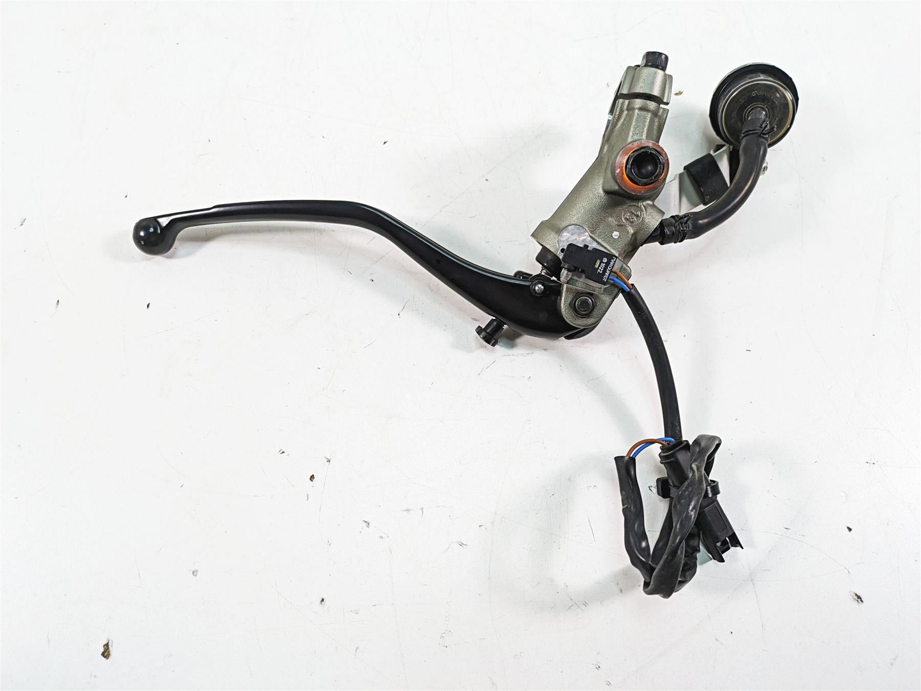 2020 Ducati Hypermotard 950 SP Brembo Radial Clutch Master Cylinder 63040731A {{ shop.shopifyCountryName }} - Mototech271