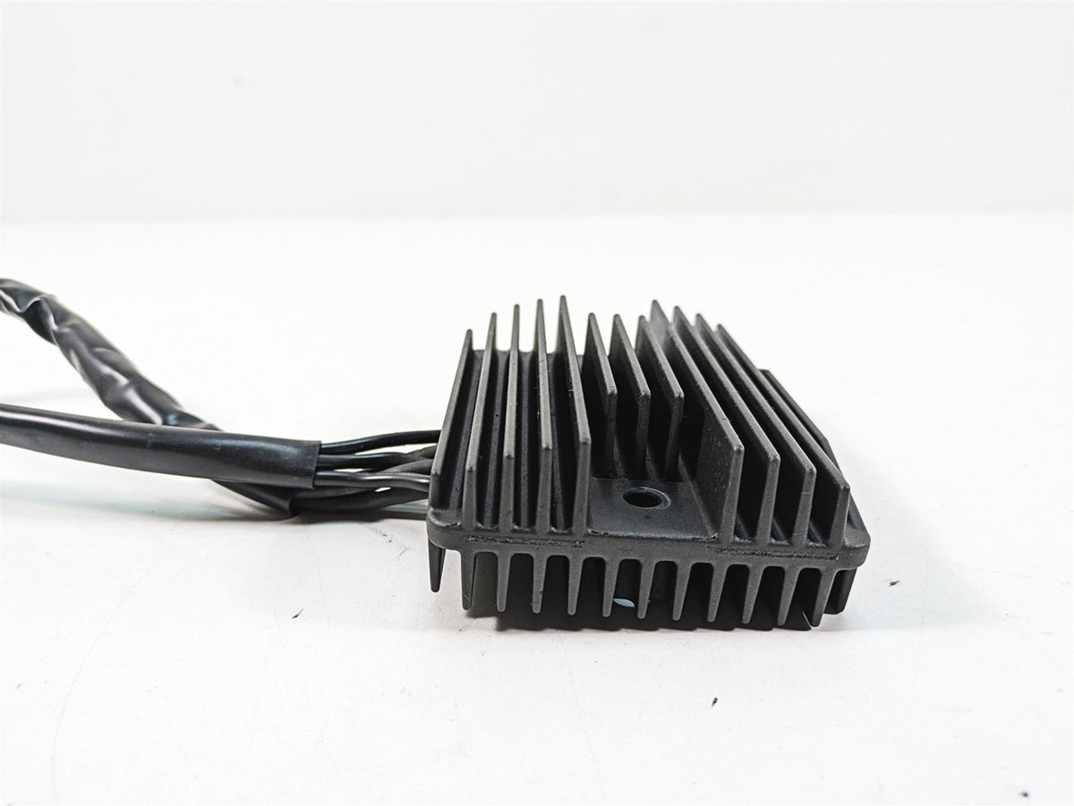 2020 Moto Guzzi V85 TT Adventure Rectifier Voltage Regulator SH744AB 640698 {{ shop.shopifyCountryName }} - Mototech271