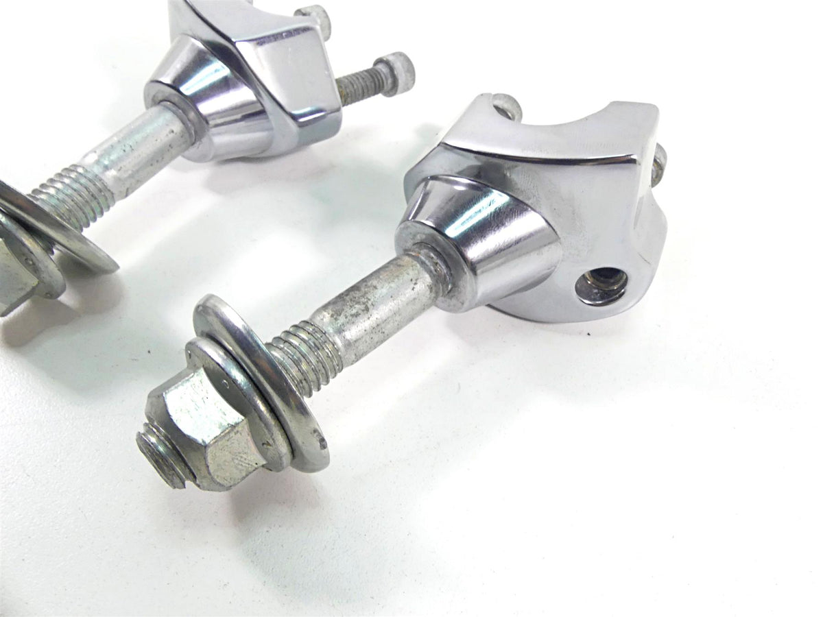 2020 Harley Softail FXST Standard Lower Handlebar Riser Clamp Set 55900275 {{ shop.shopifyCountryName }} - Mototech271