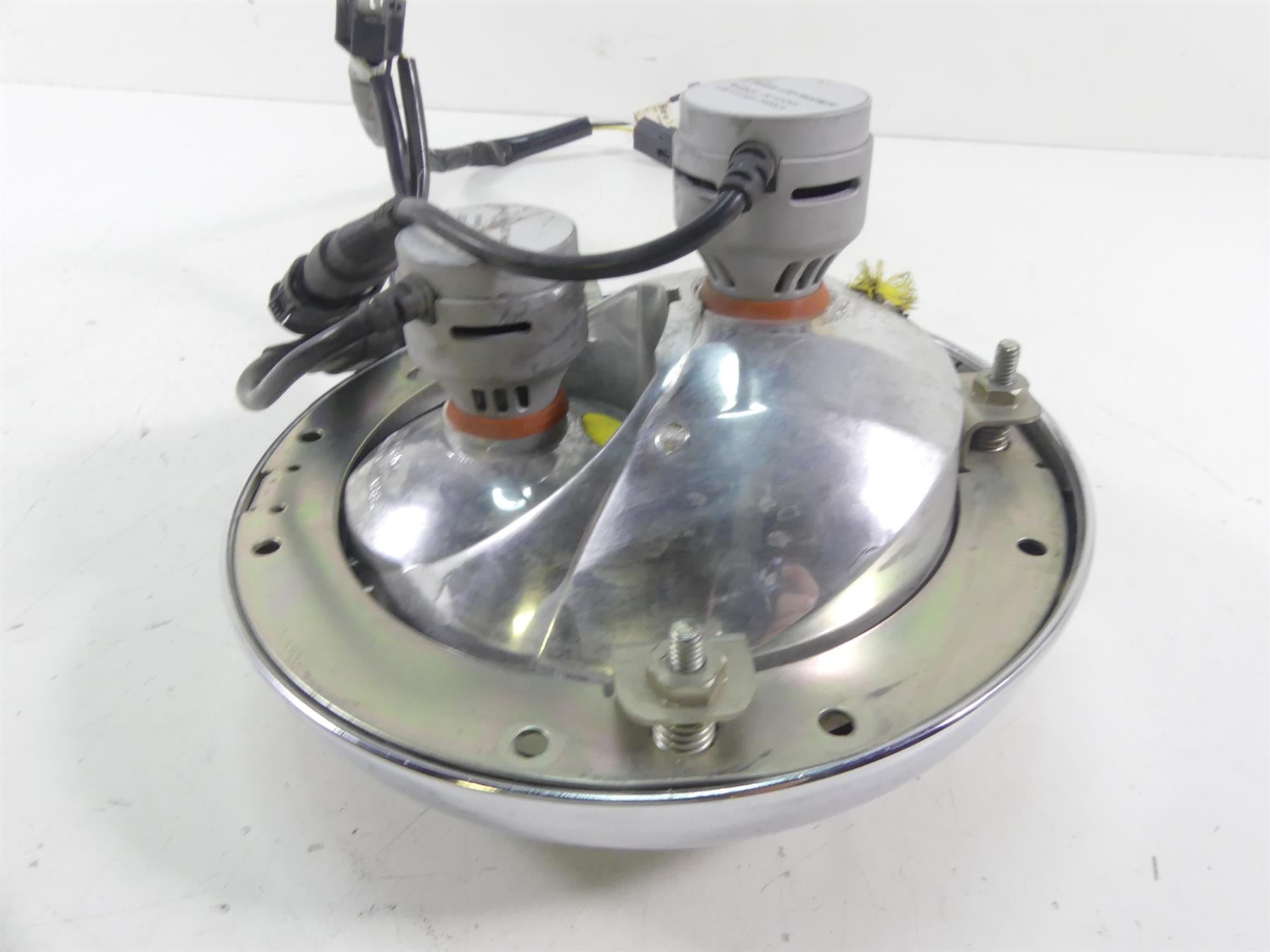 2007 Harley Touring FLHTCU SE CVO Electra Glide 7" Led Front Headlight 585492 {{ shop.shopifyCountryName }} - Mototech271