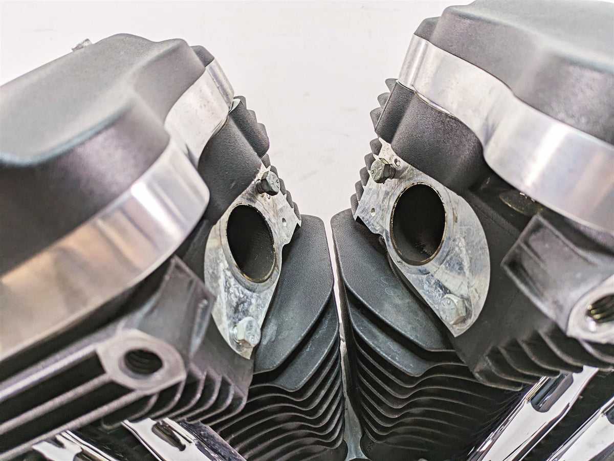 2017 Harley XL883 N Sportster Iron Running Engine Motor 9k - Video 16200497 {{ shop.shopifyCountryName }} - Mototech271