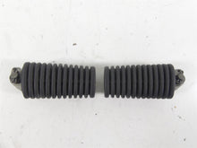 Load image into Gallery viewer, 2003 BMW R1150 GS R21 Passenger Footpeg Foot Peg Set 46712314761 46712314762 | Mototech271
