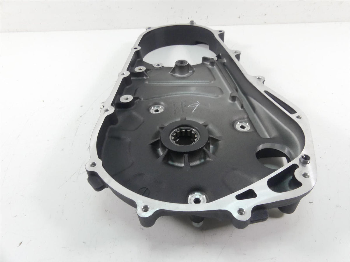 2018 Harley Softail FXBB Street Bob Inner Primary Drive Clutch Cover 36500099 {{ shop.shopifyCountryName }} - Mototech271