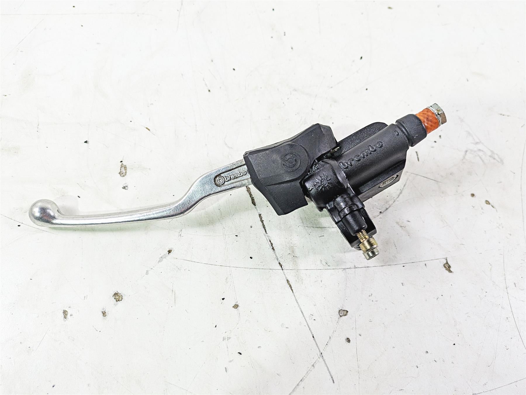 1998 Moto Guzzi California 1100 EV Brembo Front Brake Master Cylinder GU30660180 {{ shop.shopifyCountryName }} - Mototech271