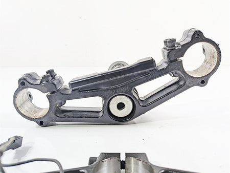 2020 Harley Touring FLTRK Road Glide Upper Lower Triple Tree Set 49mm 45900091A {{ shop.shopifyCountryName }} - Mototech271