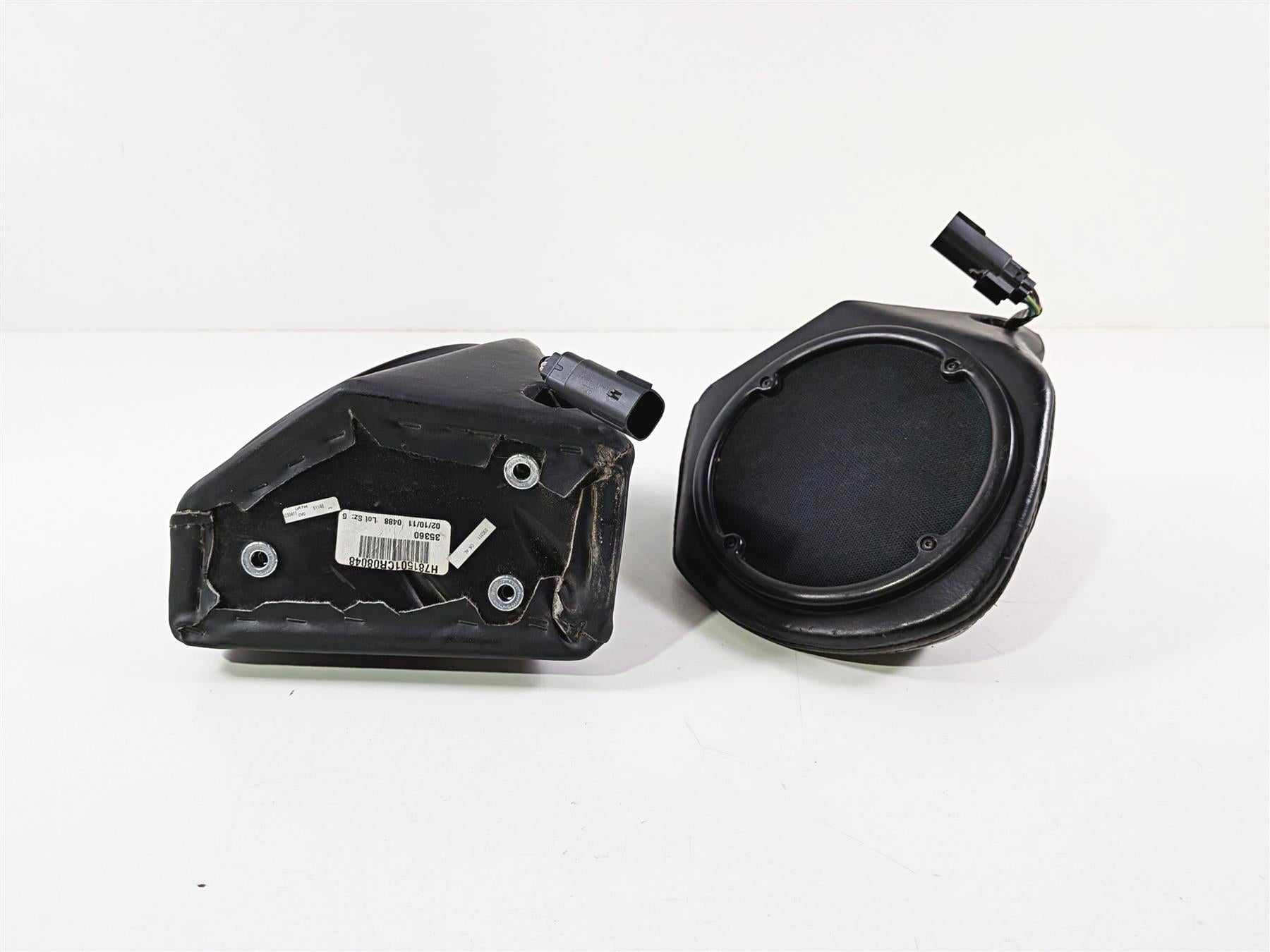 2011 Harley Touring FLHTCU CVO Electra Glide Trunk Speakers 76301-08A 76284-08A-Mototech271
