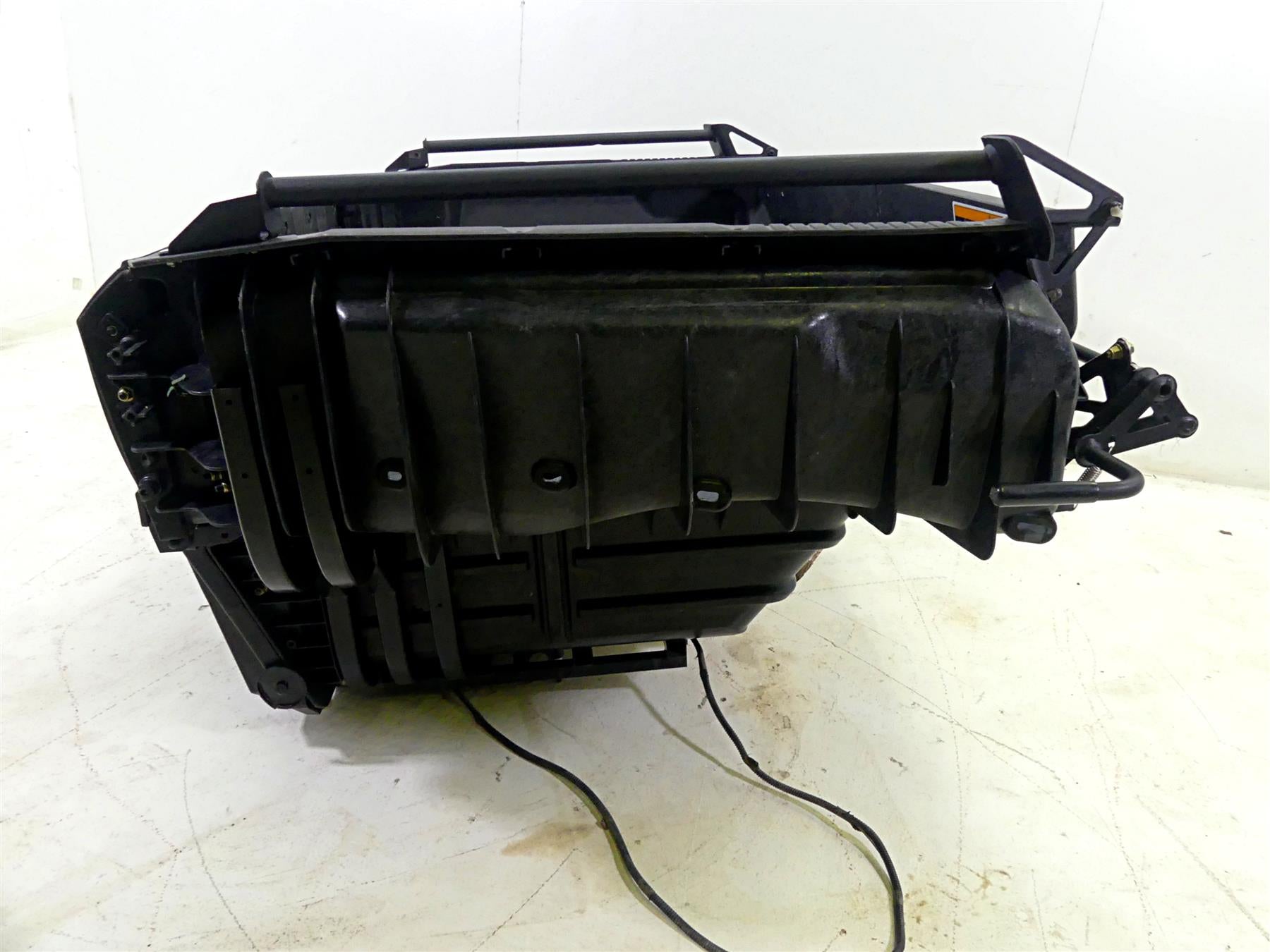 2018 Can Am Commander 1000R XT Rear Cargo Box Storage Trunk Bed 715002361 {{ shop.shopifyCountryName }} - Mototech271