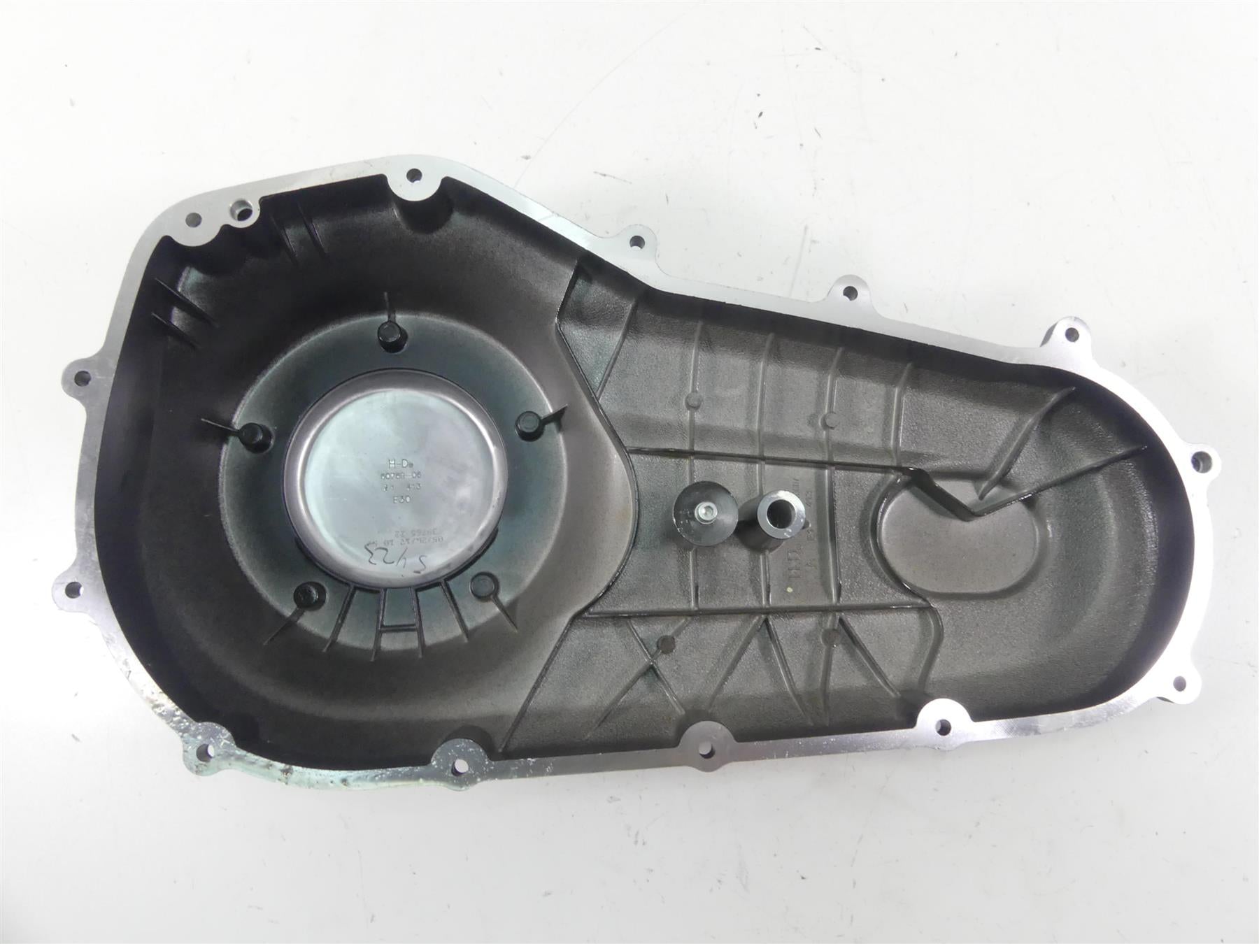 2018 Harley Softail FXBB Street Bob Outer Primary Drive Clutch Cover 25700607 {{ shop.shopifyCountryName }} - Mototech271