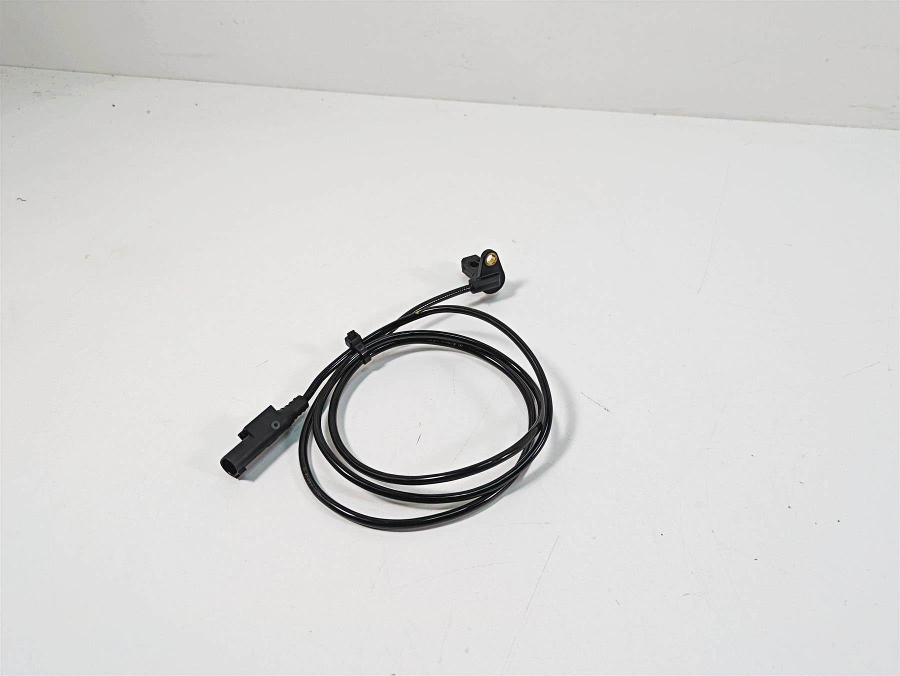 2020 Moto Guzzi V85 TT Adventure Front Abs Brake Wheel Speed Sensor 859792 {{ shop.shopifyCountryName }} - Mototech271