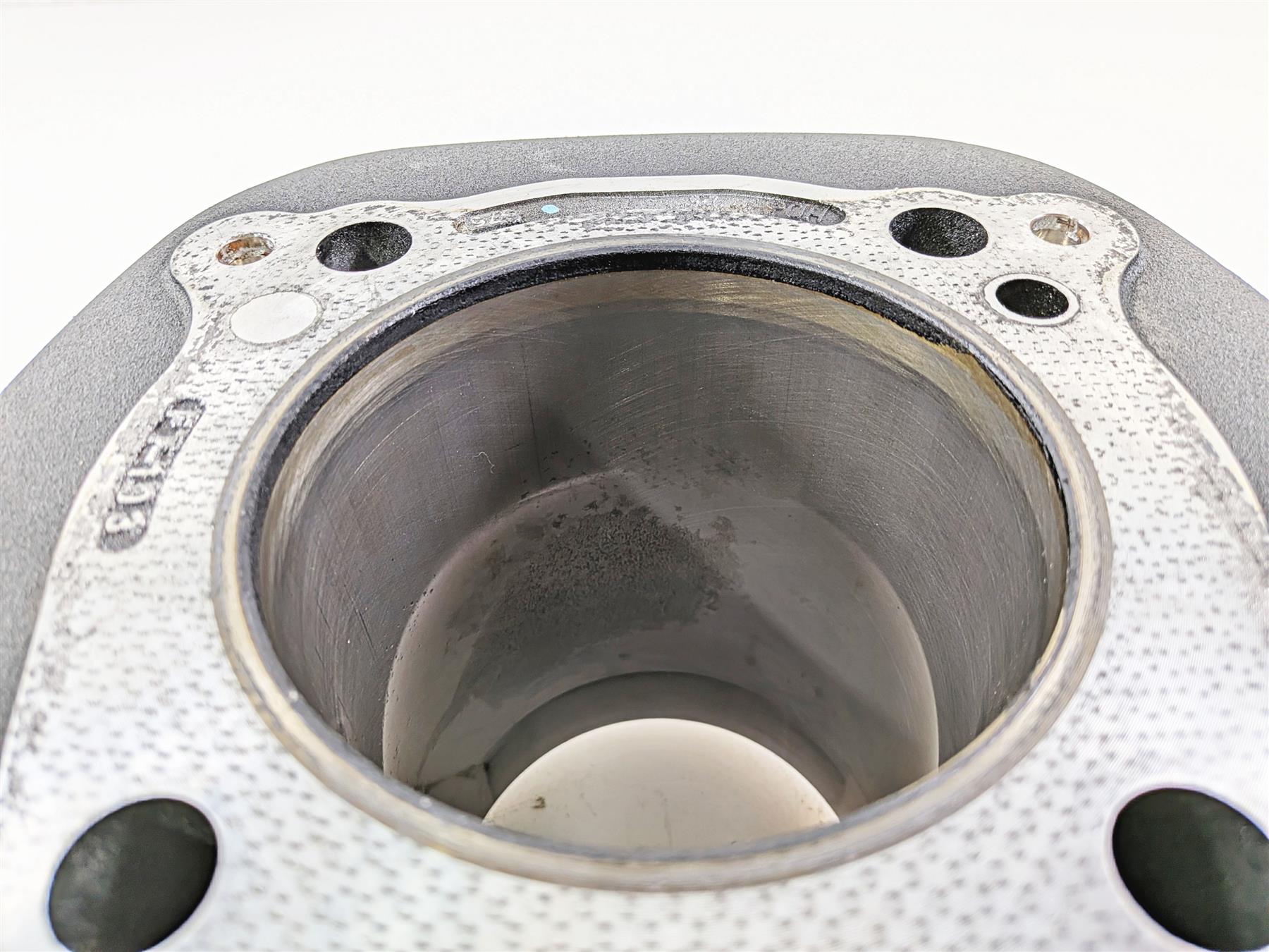 2024 Harley Softail FXLRST Low Rider Cylinder & Piston Set 117ci M8 3k 16800387 {{ shop.shopifyCountryName }} - Mototech271