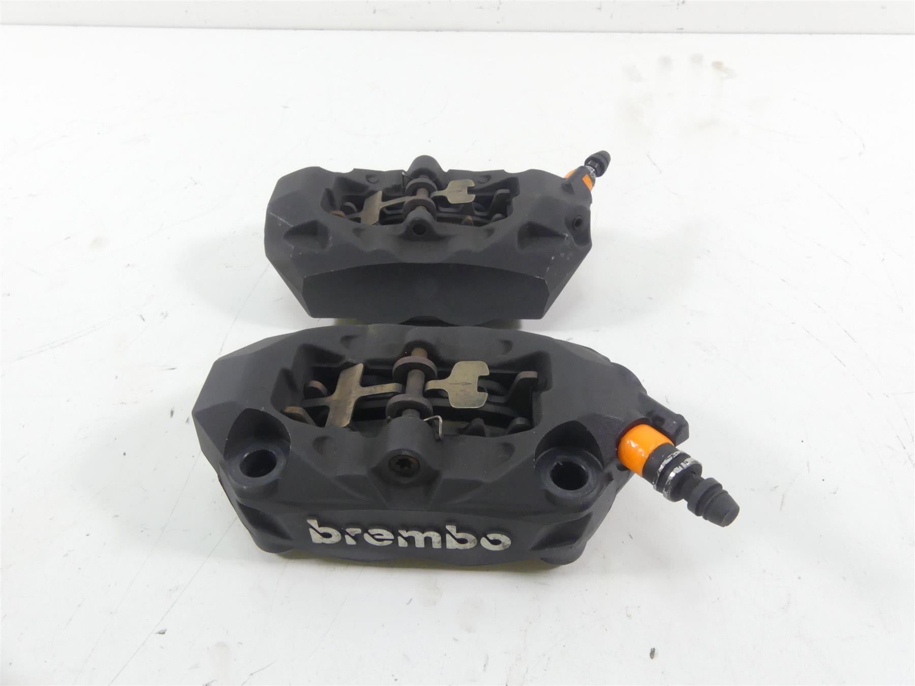 2017 BMW R1200GS GSW K50 Front Brembo Brake Caliper Set 34118556205 34118556206 {{ shop.shopifyCountryName }} - Mototech271