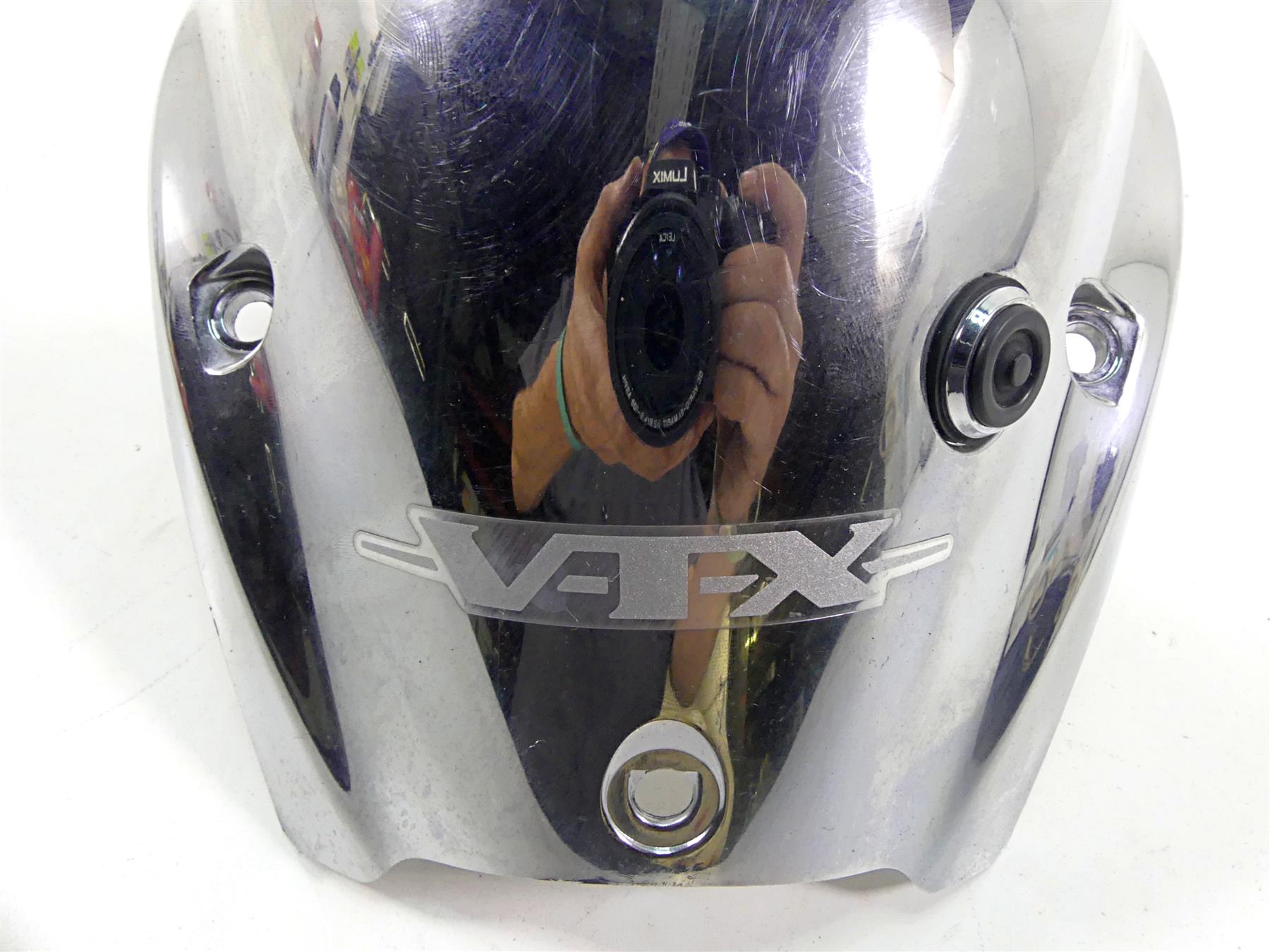 2007 Honda VTX1800 T2 Fuel Gas Petrol Tank Dash Chrome Cover 17621-MCV-000 {{ shop.shopifyCountryName }} - Mototech271