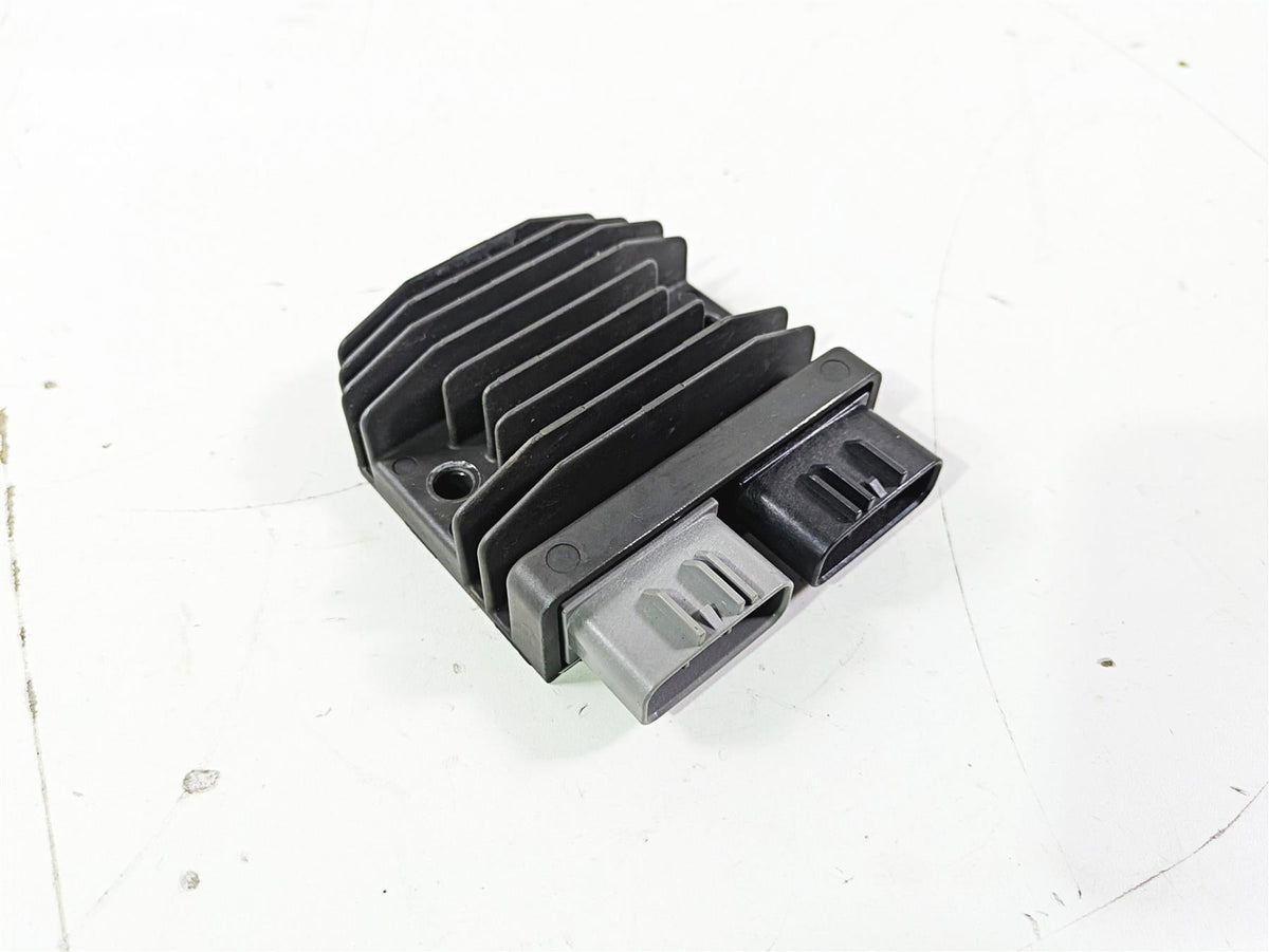 2022 KTM 1290 Super Adventure S Rectifier Voltage Regulator 61911034000 FH027BB {{ shop.shopifyCountryName }} - Mototech271