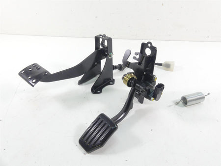 2021 Honda Talon SXS1000 S2X 1000R Accelerate Brake Foot Pedal Set 17810-HL7-A20 {{ shop.shopifyCountryName }} - Mototech271