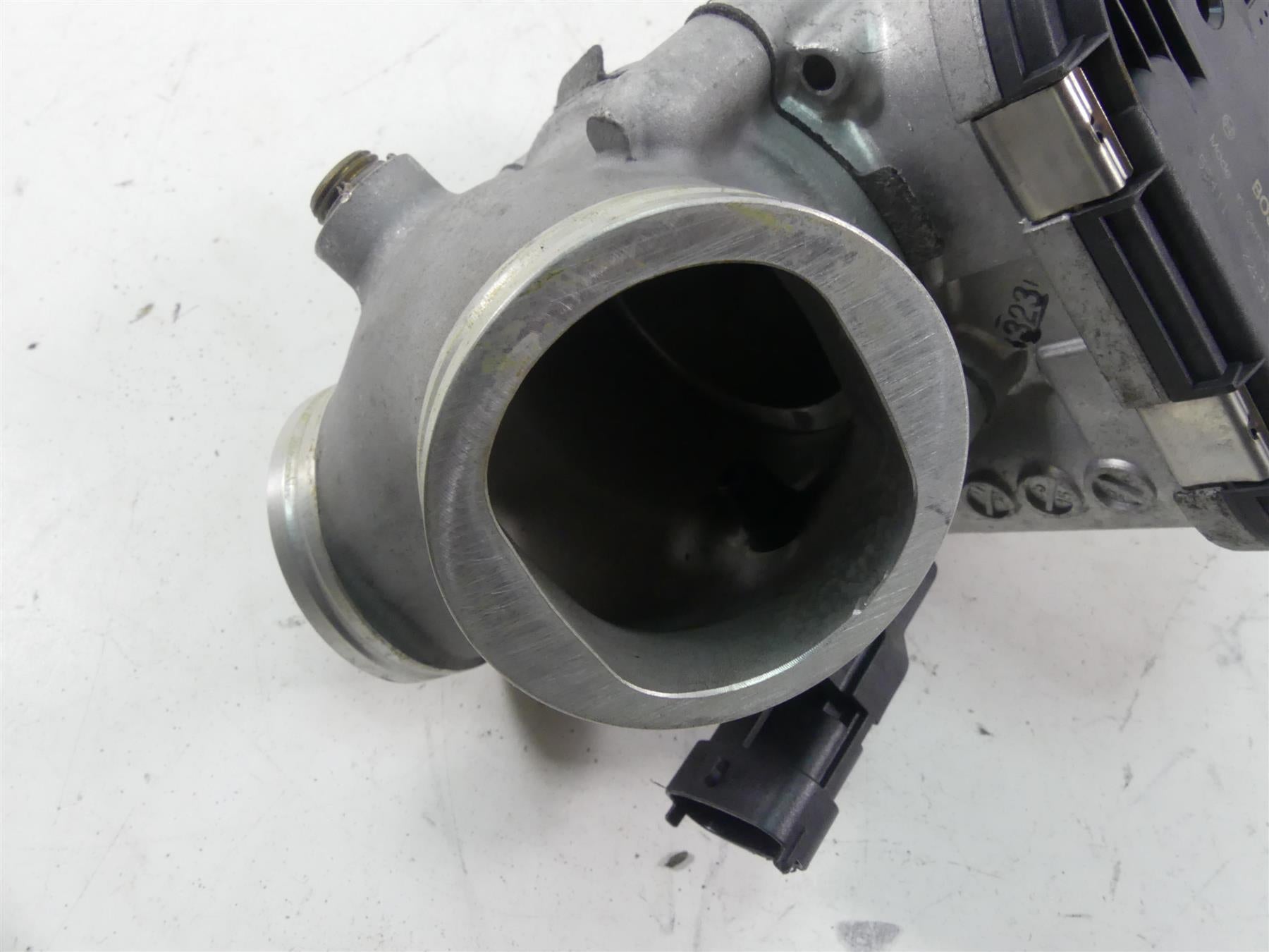 2016 Indian Scout Sixty Throttle Body Fuel Injection Intake 1204975 {{ shop.shopifyCountryName }} - Mototech271