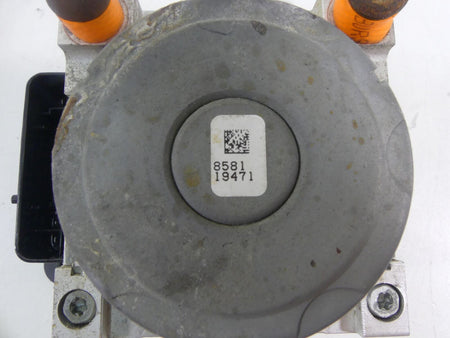 2018 BMW S1000XR K49 Abs Brake Pump Pressure Modulator Module 34518566955 {{ shop.shopifyCountryName }} - Mototech271