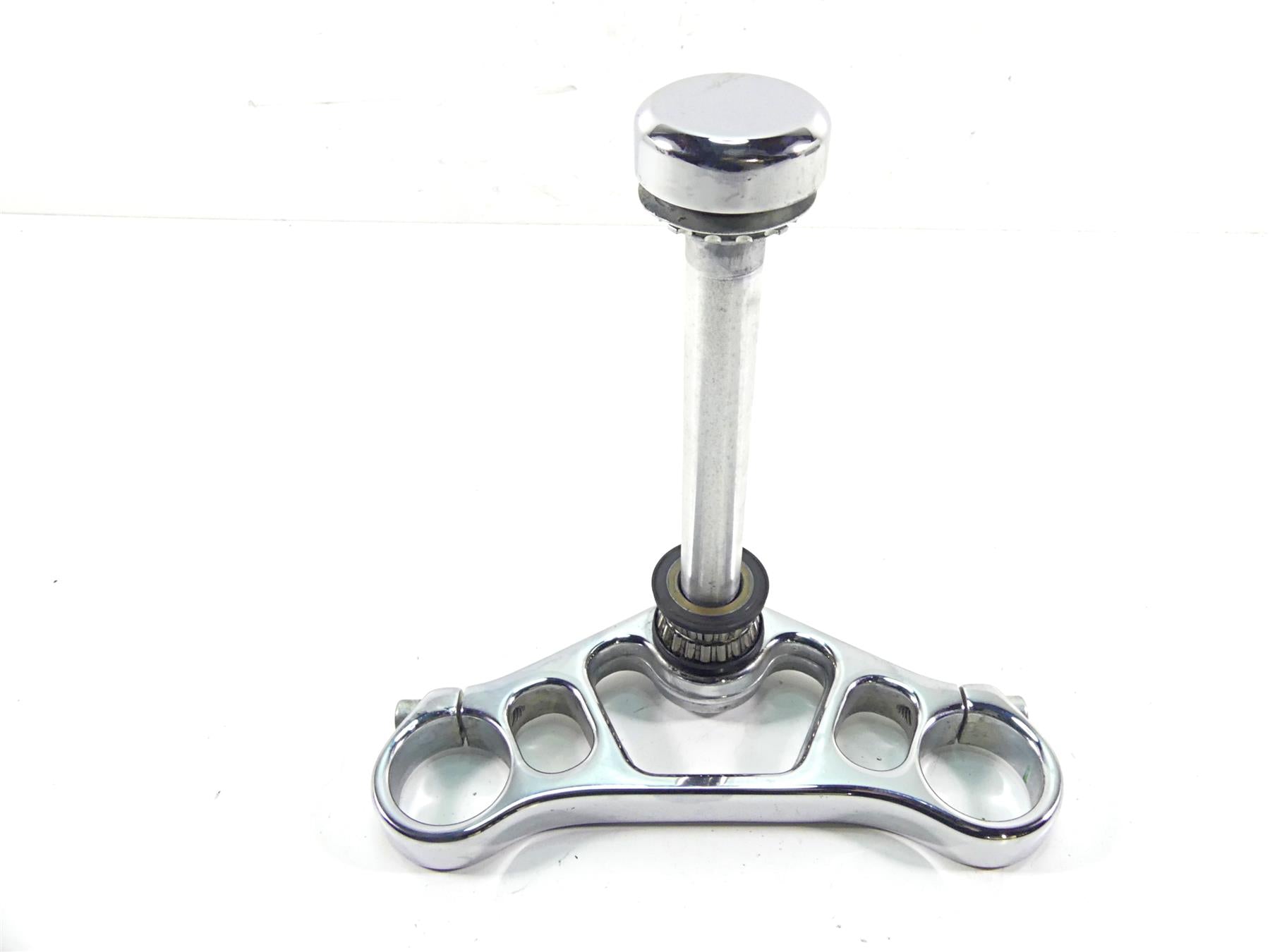 2005 Harley VRSCSE CVO V-Rod Chrome Lower Triple Tree Clamp 49mm 46771-02